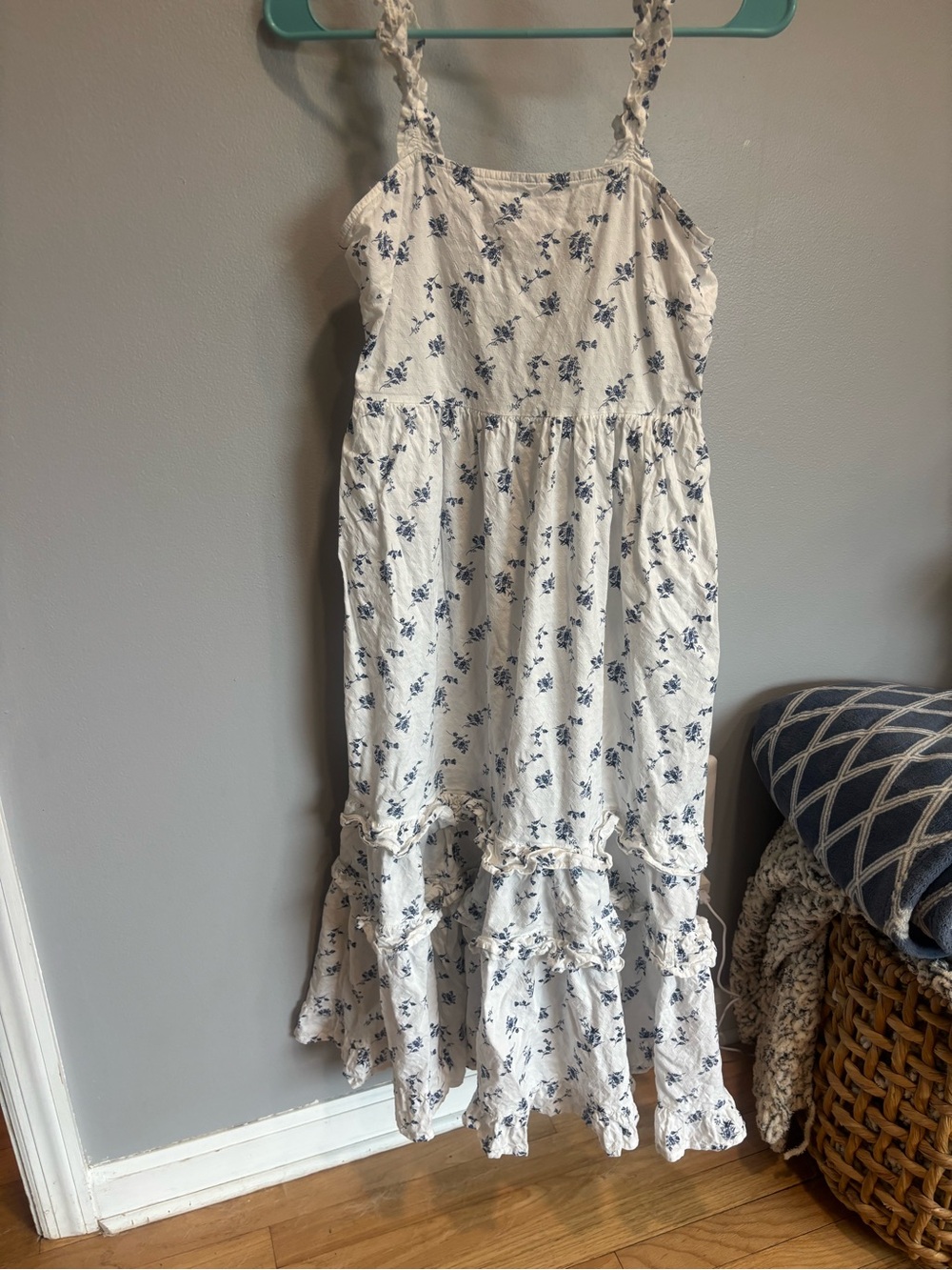 Universal thread floral midi dress